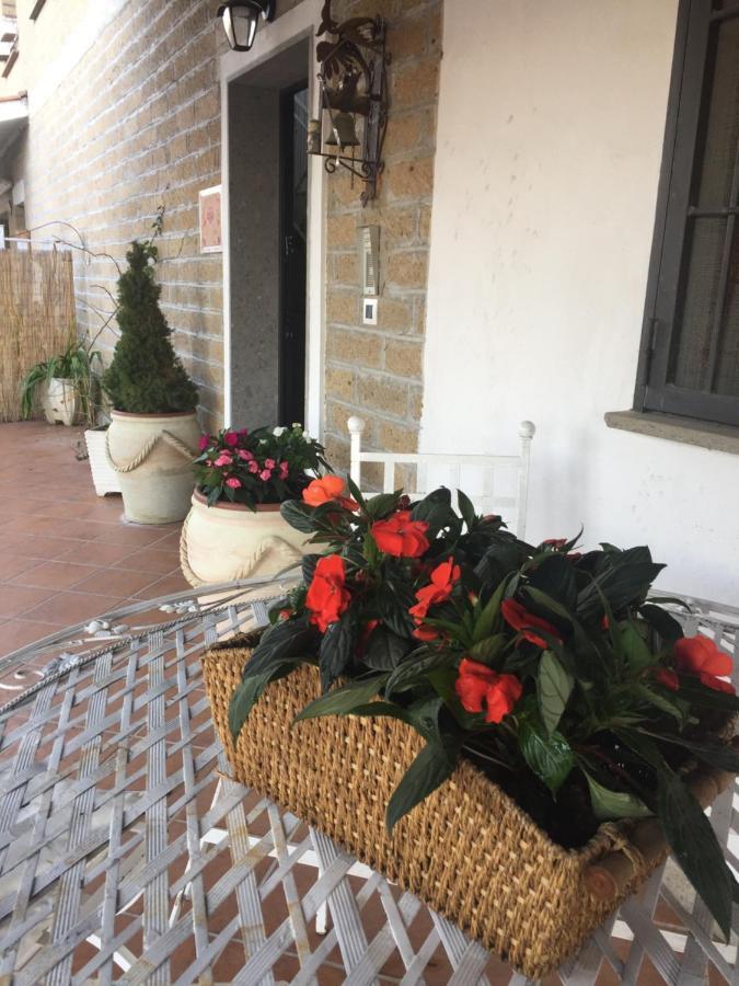 Favoloso Appartamento In Villa Monterosi Kültér fotó