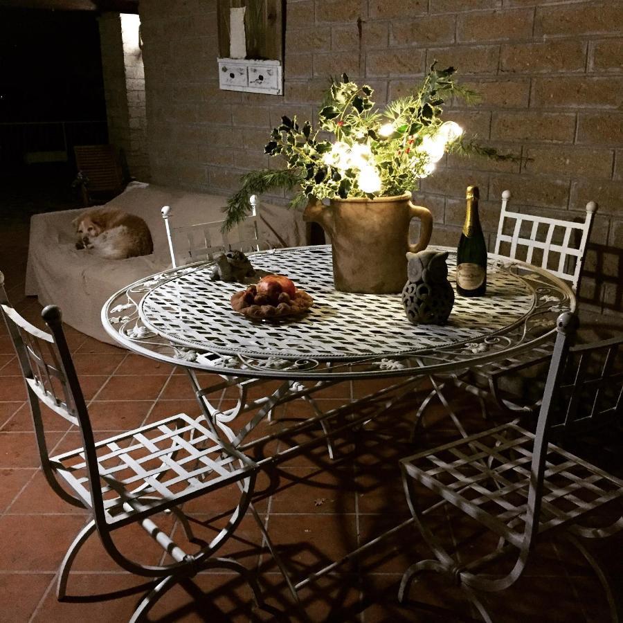 Favoloso Appartamento In Villa Monterosi Kültér fotó